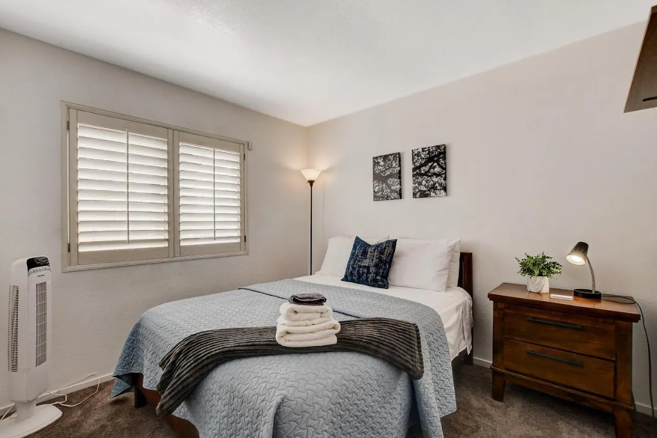 10 Min To Strip! Bright & Cozy Home W/ Pool Table Las Vegas United States